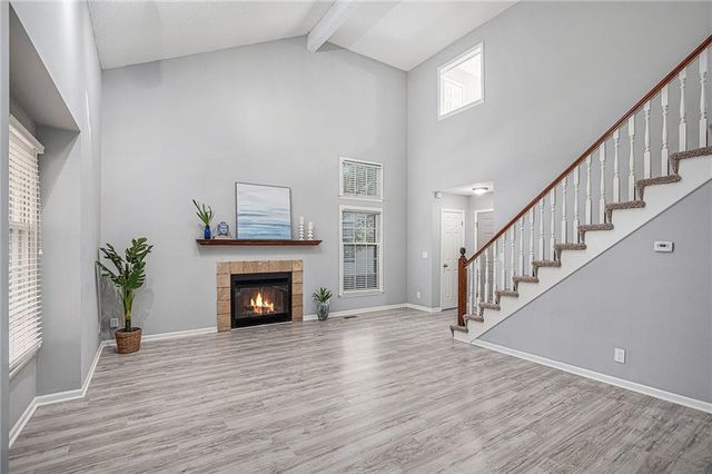 9024 W 121st Terrace, Overland Park, KS 66213