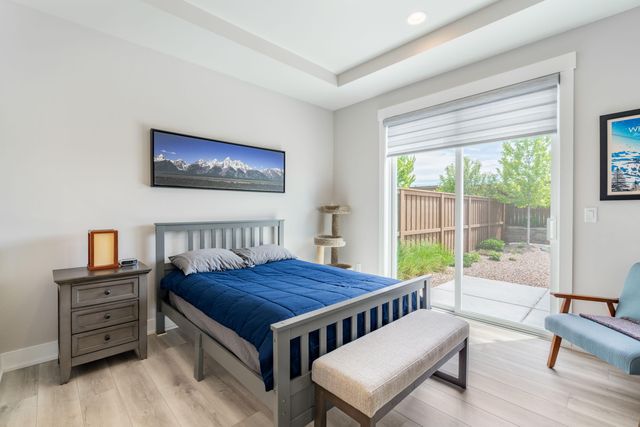 3859 NE Oakside Loop, Bend, OR 97701