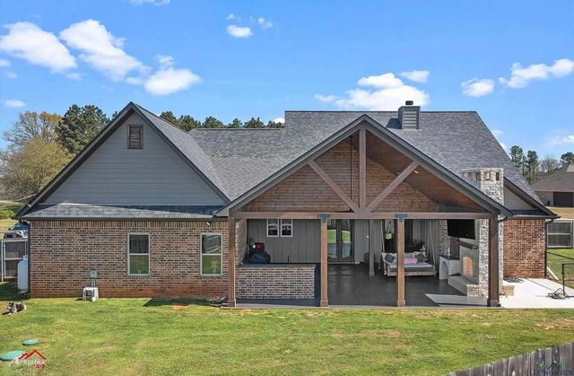 189 Central School Road, Hallsville, TX 75650