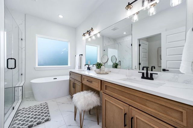 3207 St Emanuel Street A, Houston, TX 77004