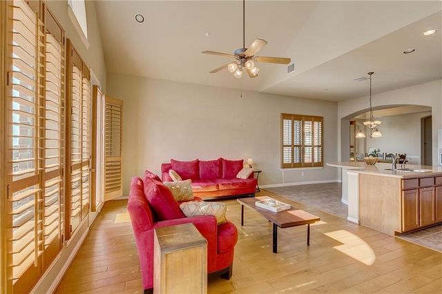 8728 Iron Horse Drive, Irving, TX 75063