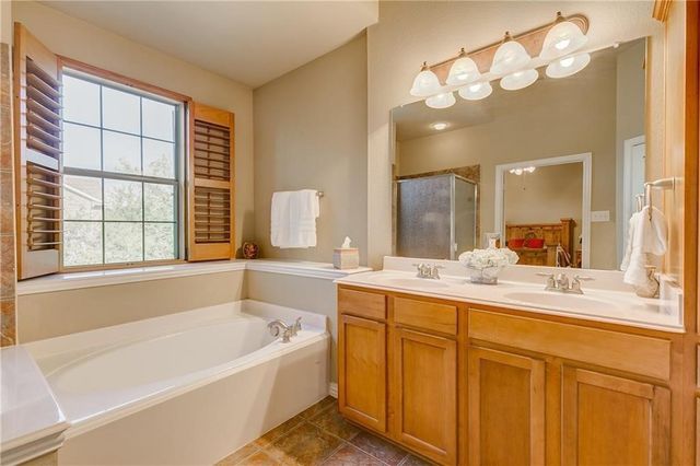 8728 Iron Horse Drive, Irving, TX 75063