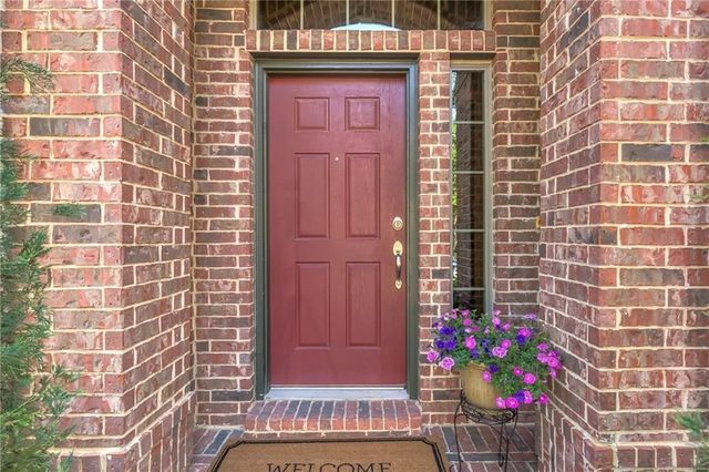 8728 Iron Horse Drive, Irving, TX 75063