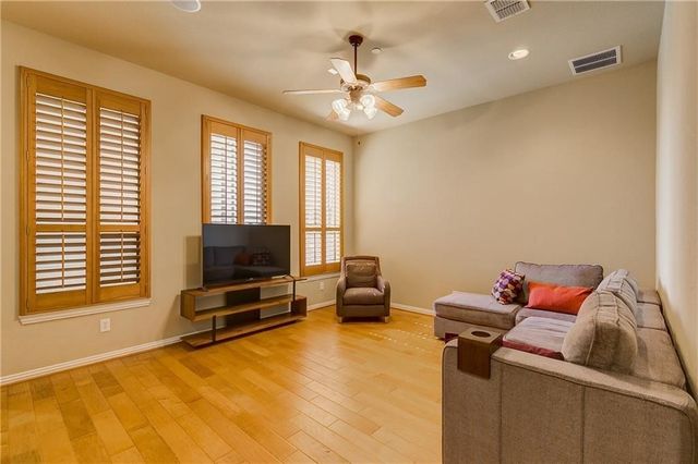 8728 Iron Horse Drive, Irving, TX 75063