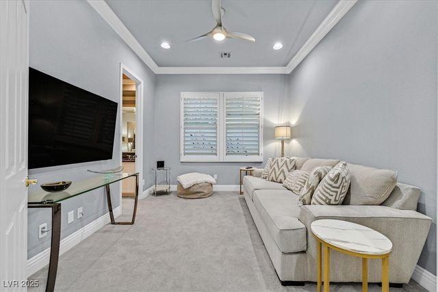 3074 Soft Horizon Way, Las Vegas, NV 89135