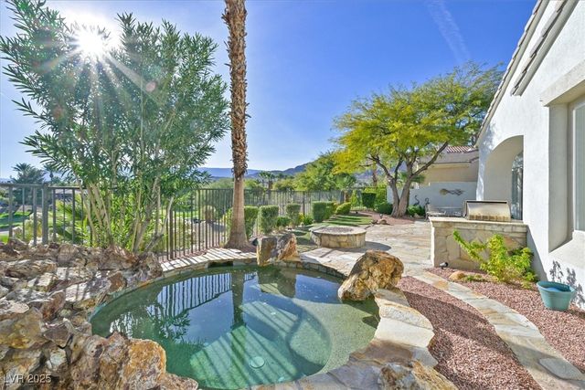 3074 Soft Horizon Way, Las Vegas, NV 89135