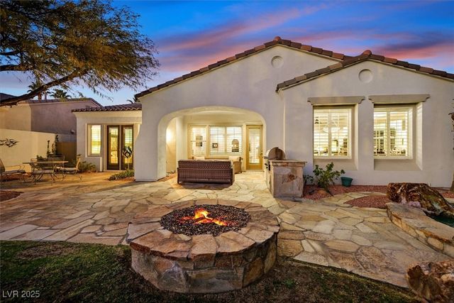 3074 Soft Horizon Way, Las Vegas, NV 89135