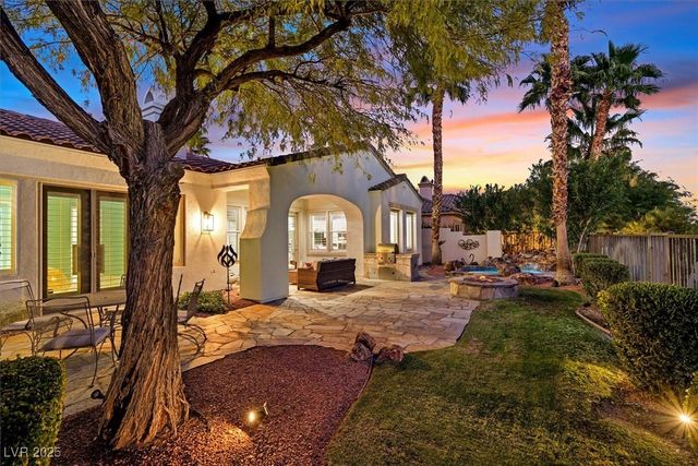 3074 Soft Horizon Way, Las Vegas, NV 89135