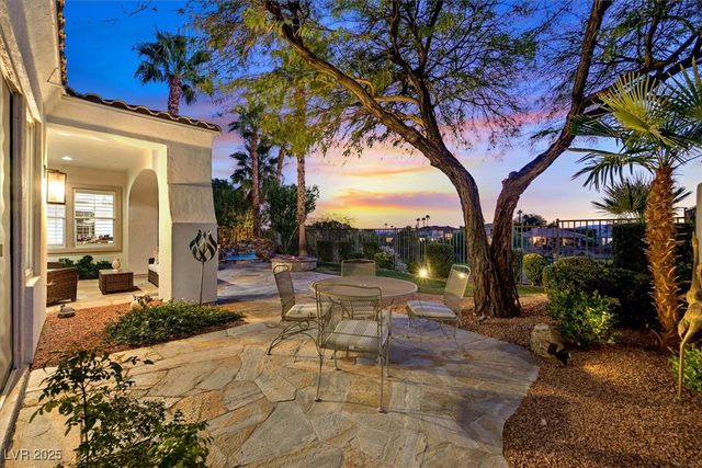 3074 Soft Horizon Way, Las Vegas, NV 89135