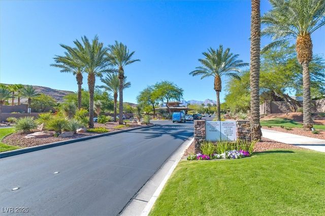 3074 Soft Horizon Way, Las Vegas, NV 89135