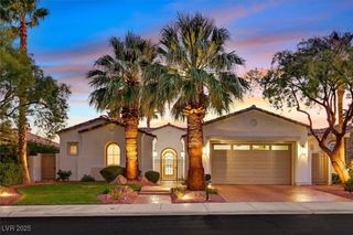 3074 Soft Horizon Way, Las Vegas, NV 89135