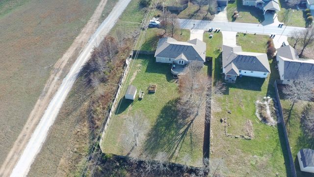 180 Cody Drive, Rogersville, MO 65742