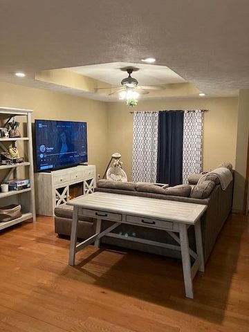 180 Cody Drive, Rogersville, MO 65742