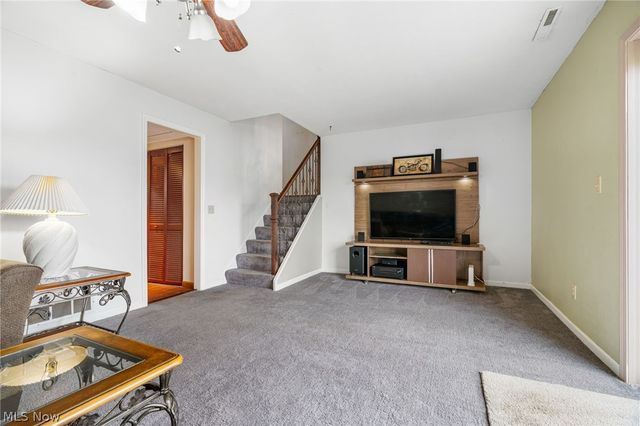 8529 Morrilton Circle NW, North Canton, OH 44720