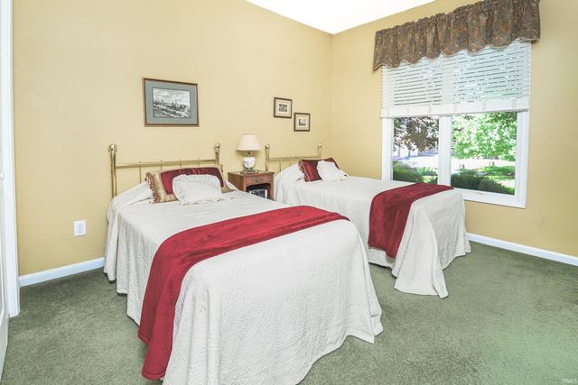 9415 S Harbour Pointe Drive, Bloomington, IN 47401