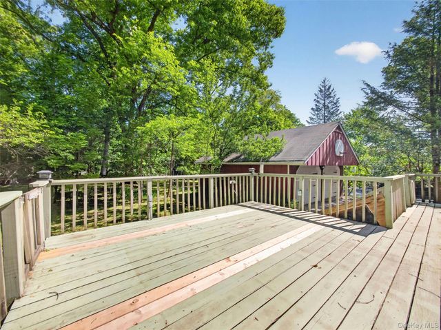 56 Oak Road, New City, NY 10956