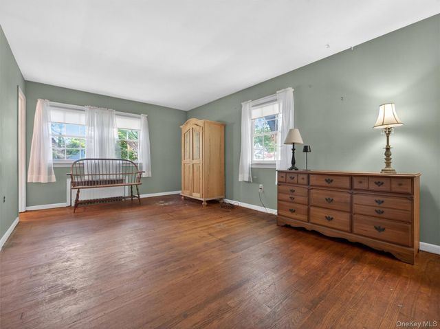 56 Oak Road, New City, NY 10956