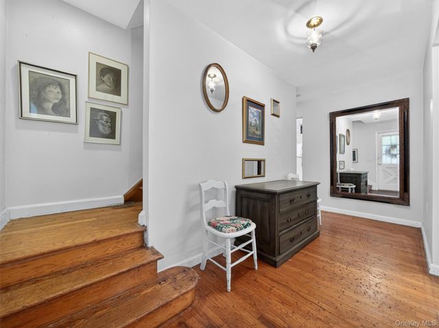 56 Oak Road, New City, NY 10956