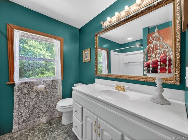 56 Oak Road, New City, NY 10956