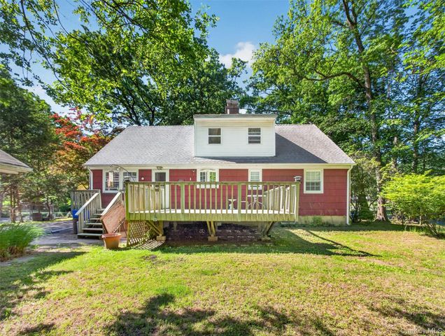 56 Oak Road, New City, NY 10956