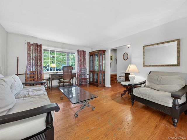 56 Oak Road, New City, NY 10956