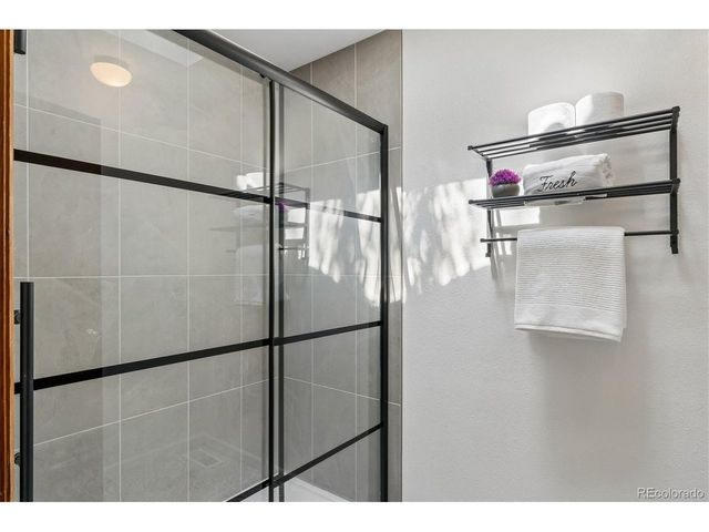 3509 S Rifle St, Aurora, CO 80013