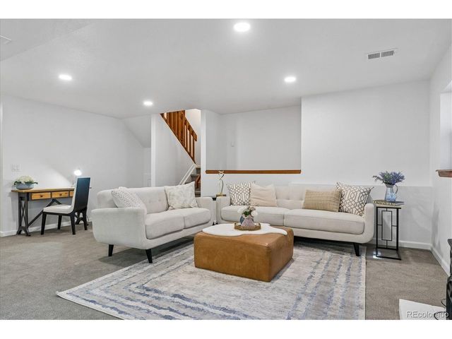 3509 S Rifle St, Aurora, CO 80013