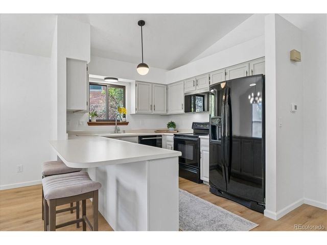 3509 S Rifle St, Aurora, CO 80013