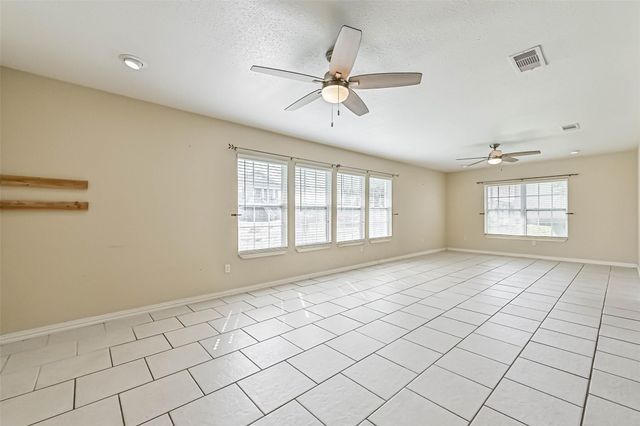 2206 Wimcrest Street, Galveston, TX 77551