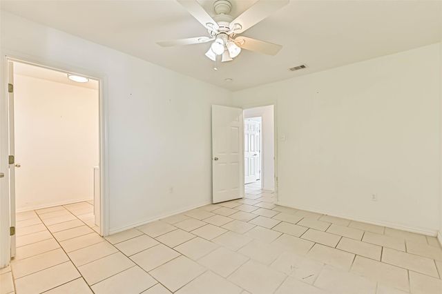 2206 Wimcrest Street, Galveston, TX 77551