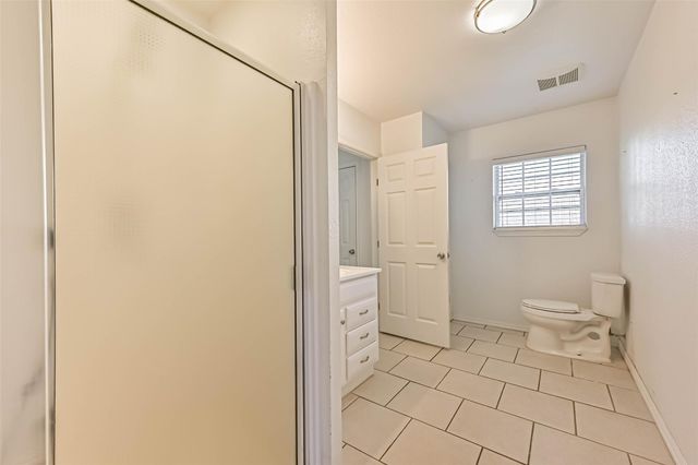 2206 Wimcrest Street, Galveston, TX 77551