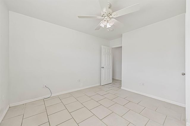 2206 Wimcrest Street, Galveston, TX 77551