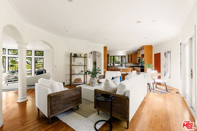 483 Arbramar Avenue, Pacific Palisades, CA 90272