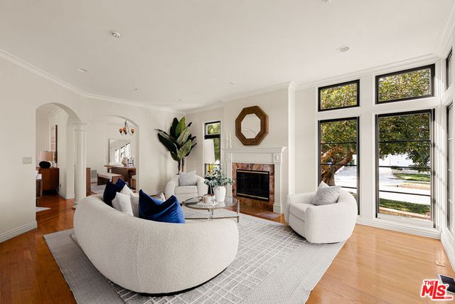 483 Arbramar Avenue, Pacific Palisades, CA 90272