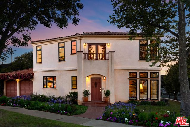 483 Arbramar Avenue, Pacific Palisades, CA 90272