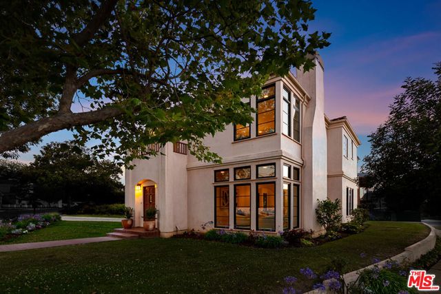 483 Arbramar Avenue, Pacific Palisades, CA 90272