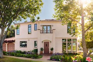 483 Arbramar Avenue, Pacific Palisades, CA 90272