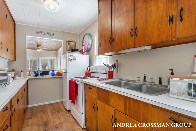 658 Allegan Street, Saugatuck, MI 49453