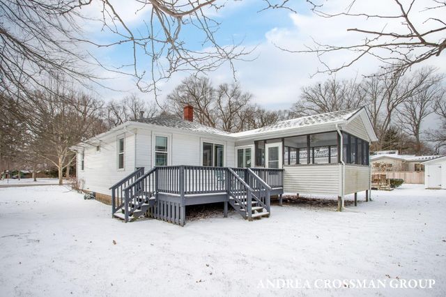 658 Allegan Street, Saugatuck, MI 49453