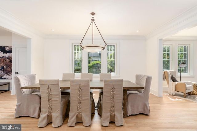 3903 LEGATION ST NW, Washington, DC 20015
