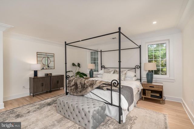 3903 LEGATION ST NW, Washington, DC 20015