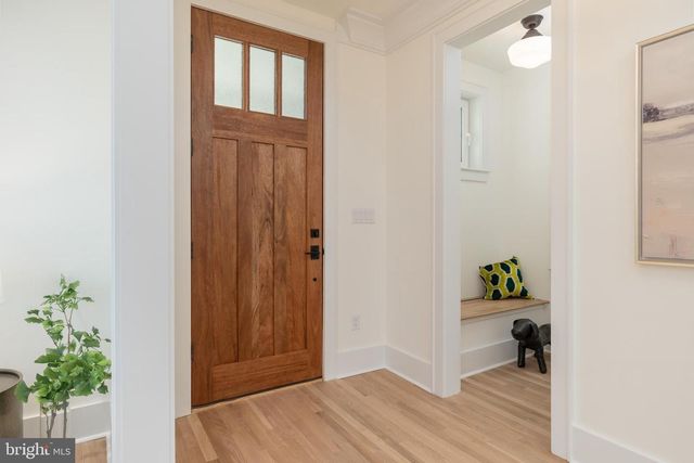 3903 LEGATION ST NW, Washington, DC 20015