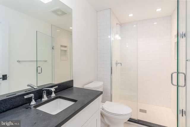 3903 LEGATION ST NW, Washington, DC 20015