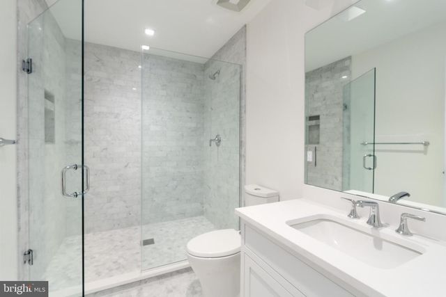 3903 LEGATION ST NW, Washington, DC 20015