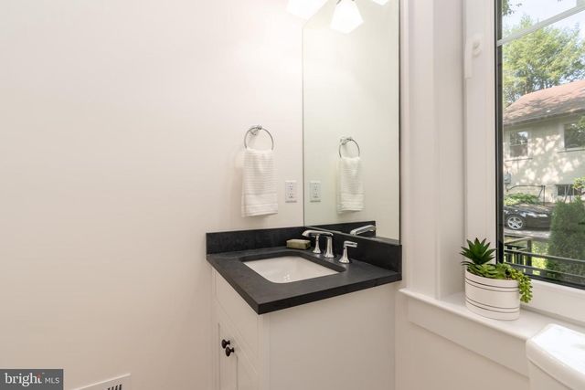 3903 LEGATION ST NW, Washington, DC 20015
