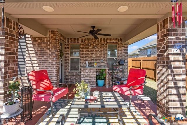 2611 Emerald Dove Drive, Temple, TX 76502