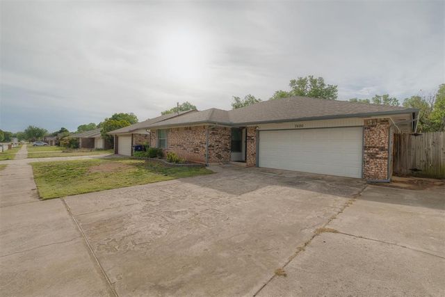 7400 Walnut Creek Drive, Oklahoma City, OK 73142