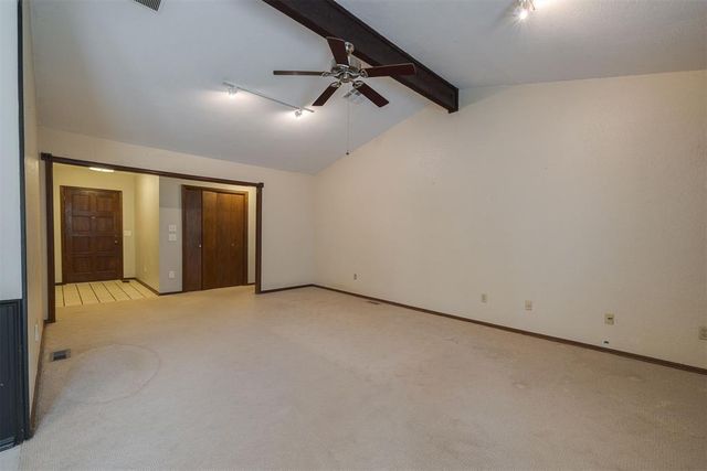 7400 Walnut Creek Drive, Oklahoma City, OK 73142
