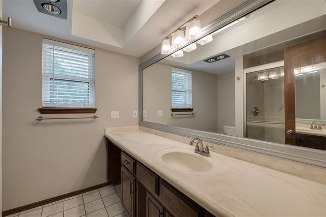 7400 Walnut Creek Drive, Oklahoma City, OK 73142