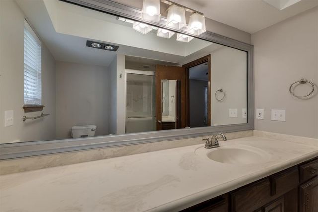 7400 Walnut Creek Drive, Oklahoma City, OK 73142
